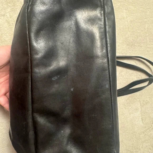 Black FEED The Children Of The World Black Leather Tote Bag - Picture 5 of 9